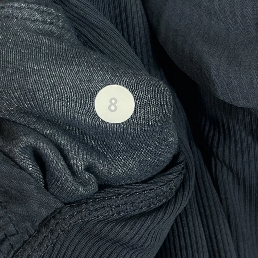 Lululemon Dance Studio Jacket Size 8 Gray Reversable Hoodie Full Zip *READ* - Picture 11 of 13